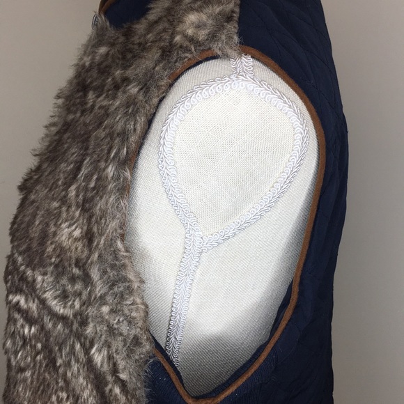 VINTAGE AMERICA FAUX FUR VEST SZ MISSY MEDIUM - Picture 7 of 7